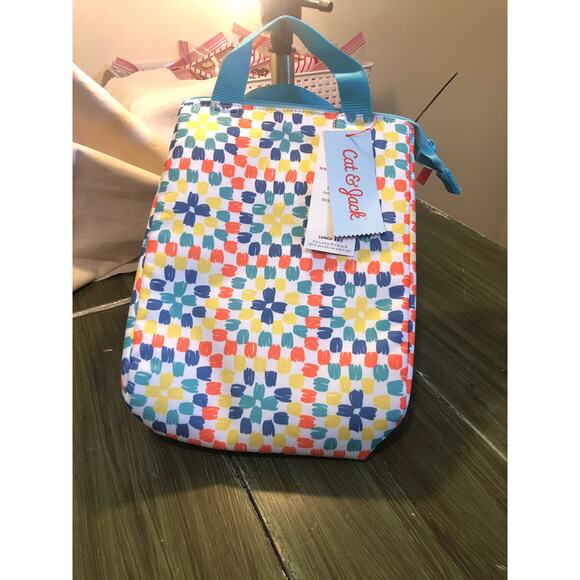 Cat & Jack NWT Colorful Geometric Pattern Insulated BPA Free Lunch Bag - Picture 1 of 6